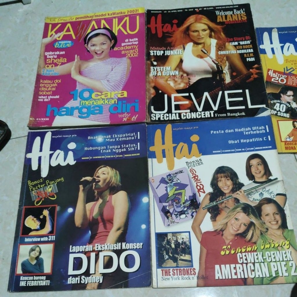 majalah hai tahun 2000an