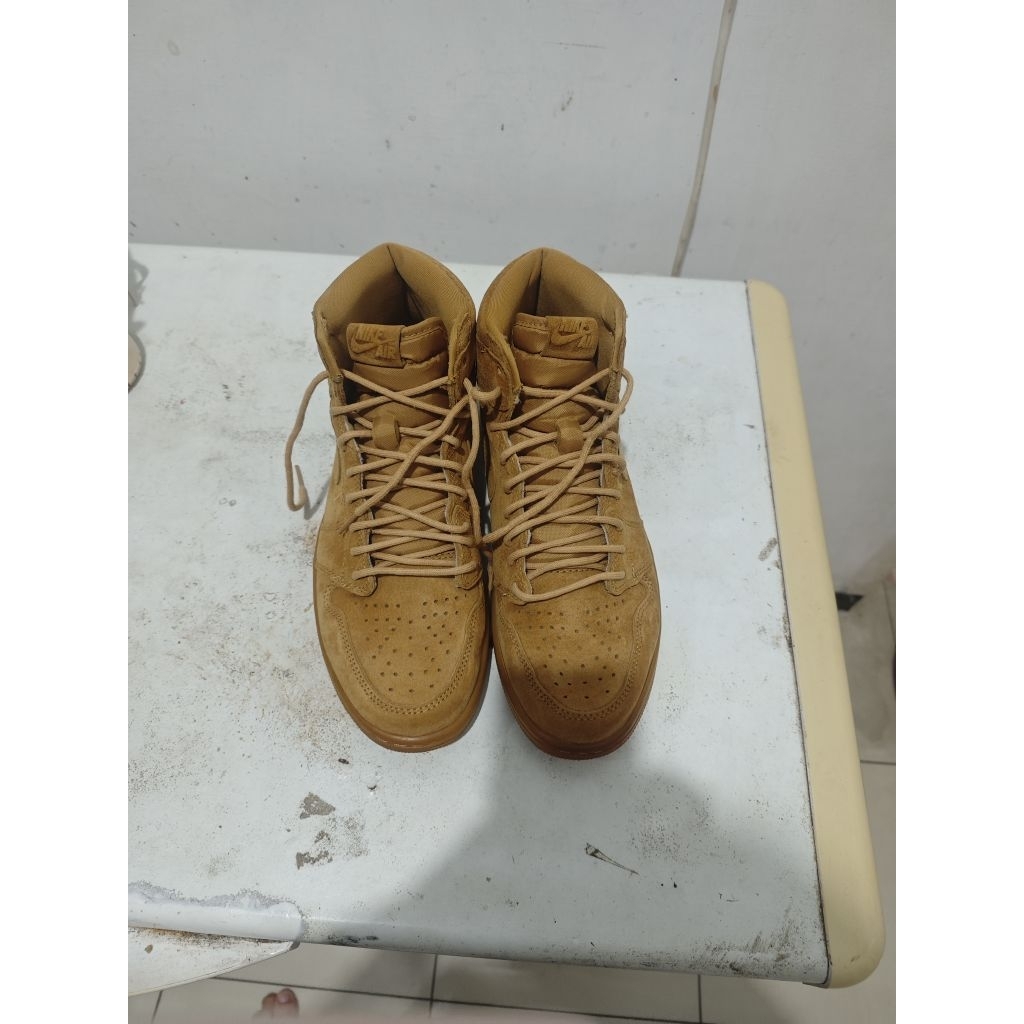 Air Jordan 1 HIGH Wheat size 44