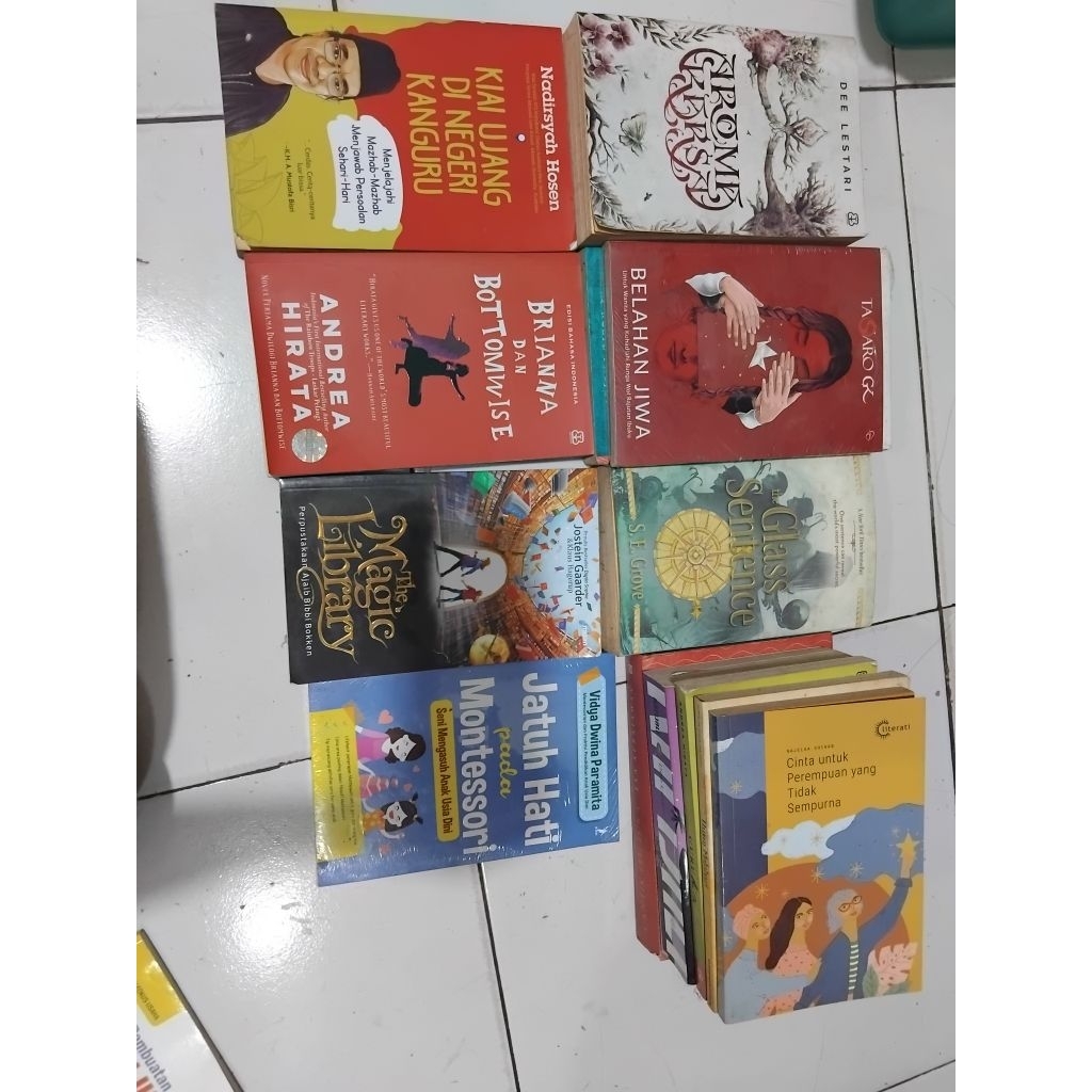 Novel Preloved Aroma Karsa Cantik Itu luka Rapijali Hujan Matahari Montessori Tasaro Gk Eka kurniawa