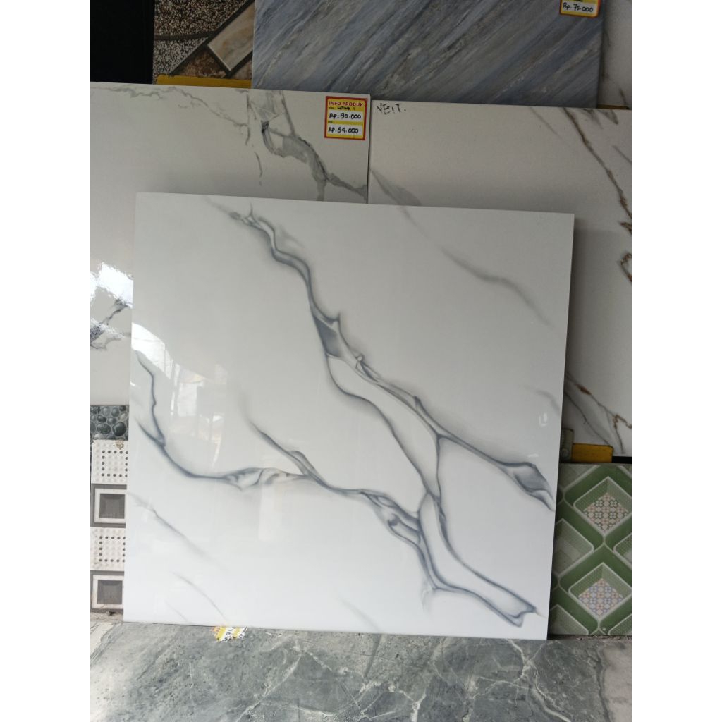 Granit Lantai Glossy Kosovo 60x60