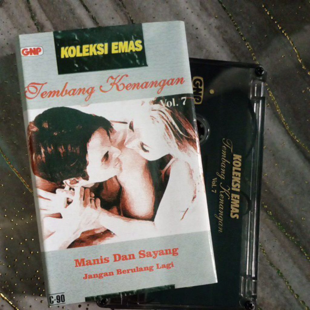 Kaset Koleksi Emas Tembang Kenangan