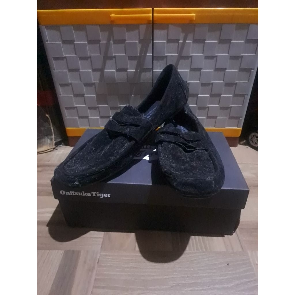 Sepatu Kickers Second