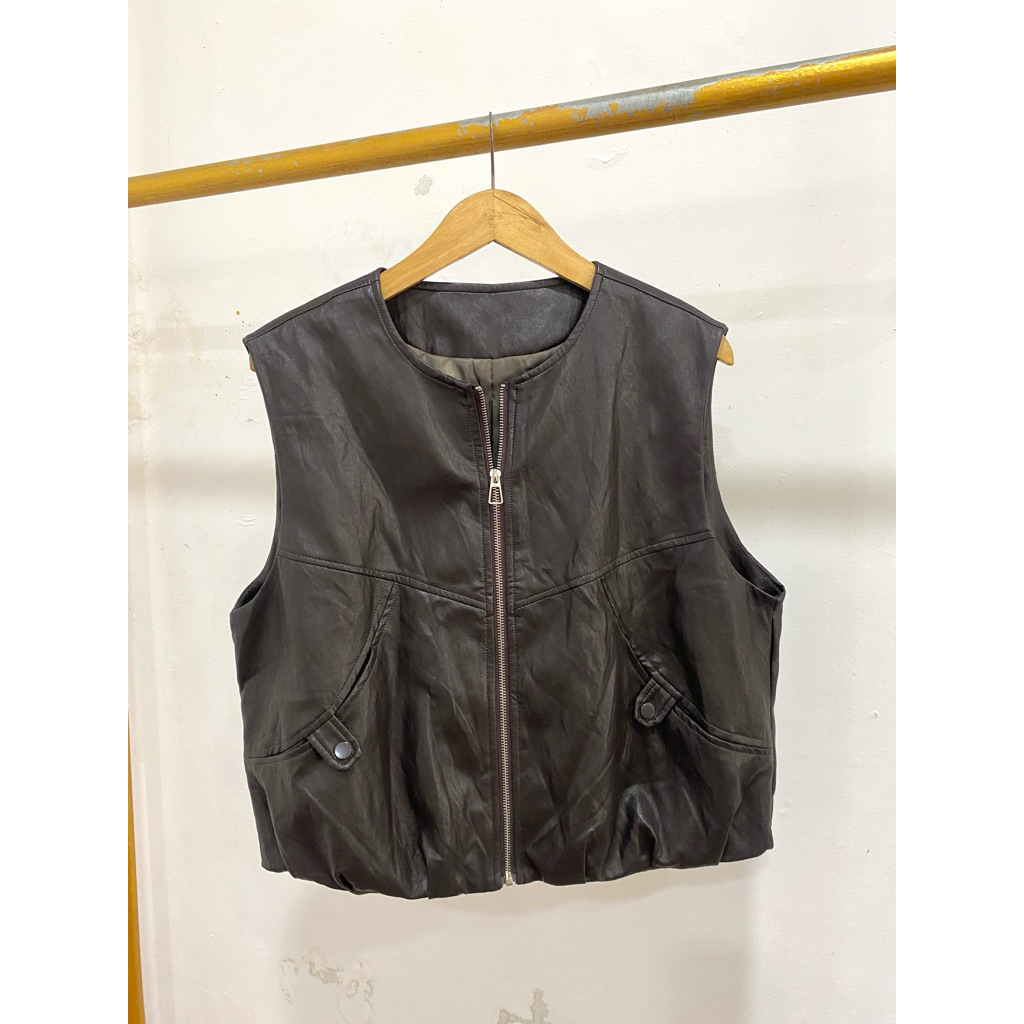 Sissy Vest
