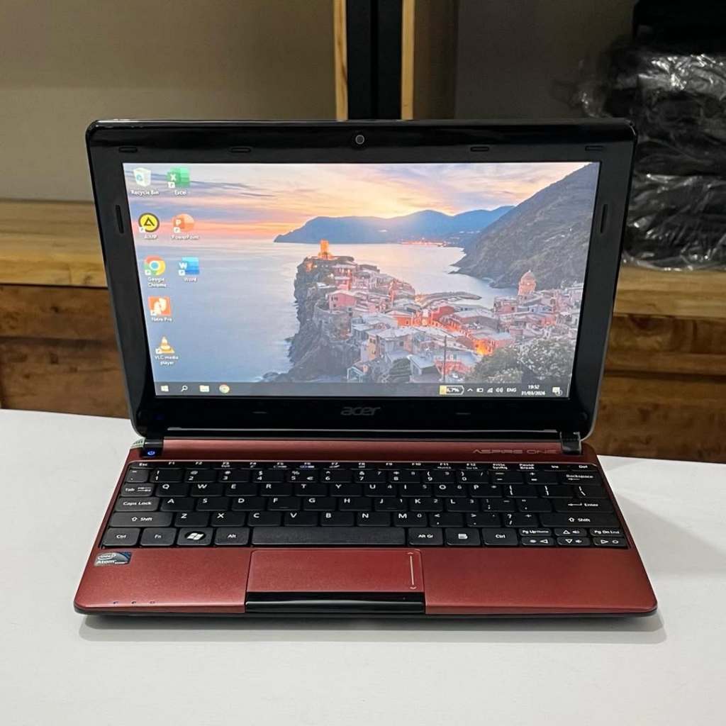 Notebook Acer Aspire One AOD270  Intel Atom N2600  RAM 4 GB SSD 256 GB