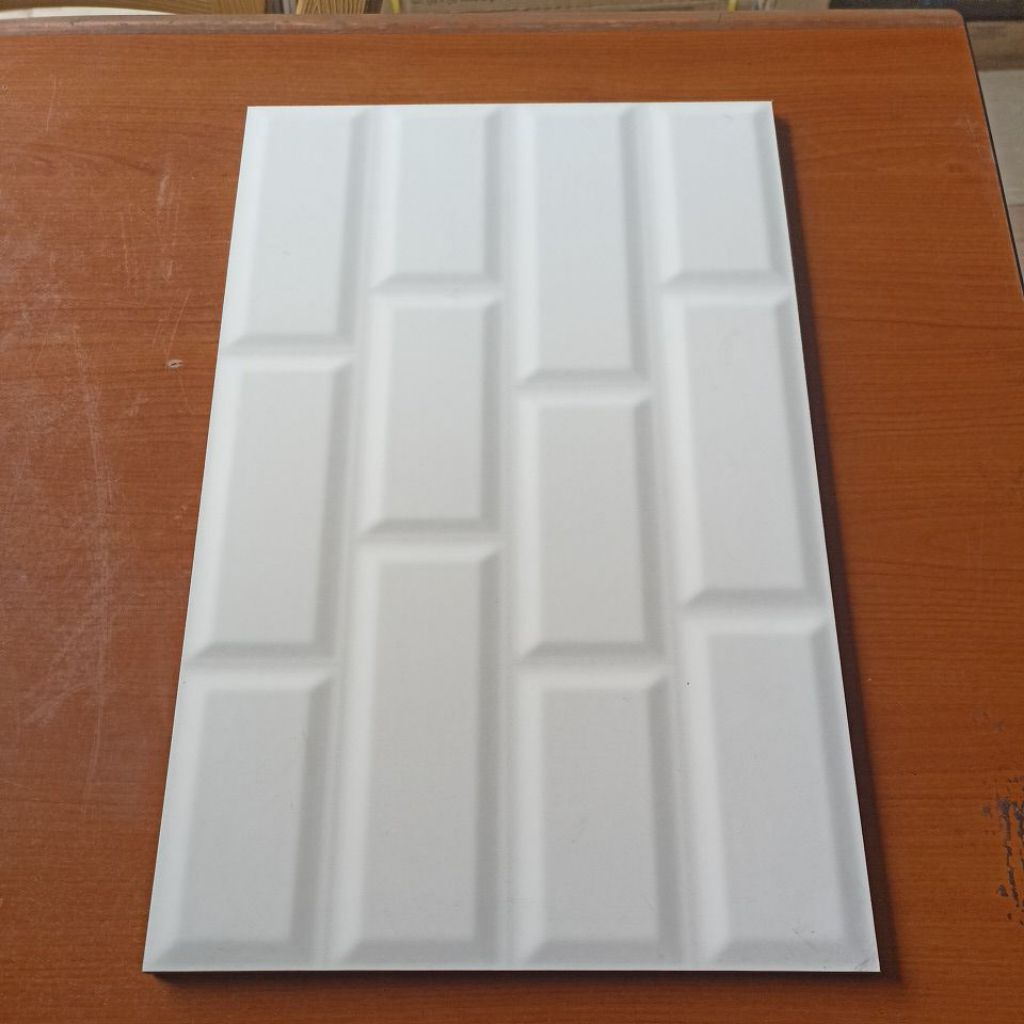 Keramik 25x40 platinum arena white ab