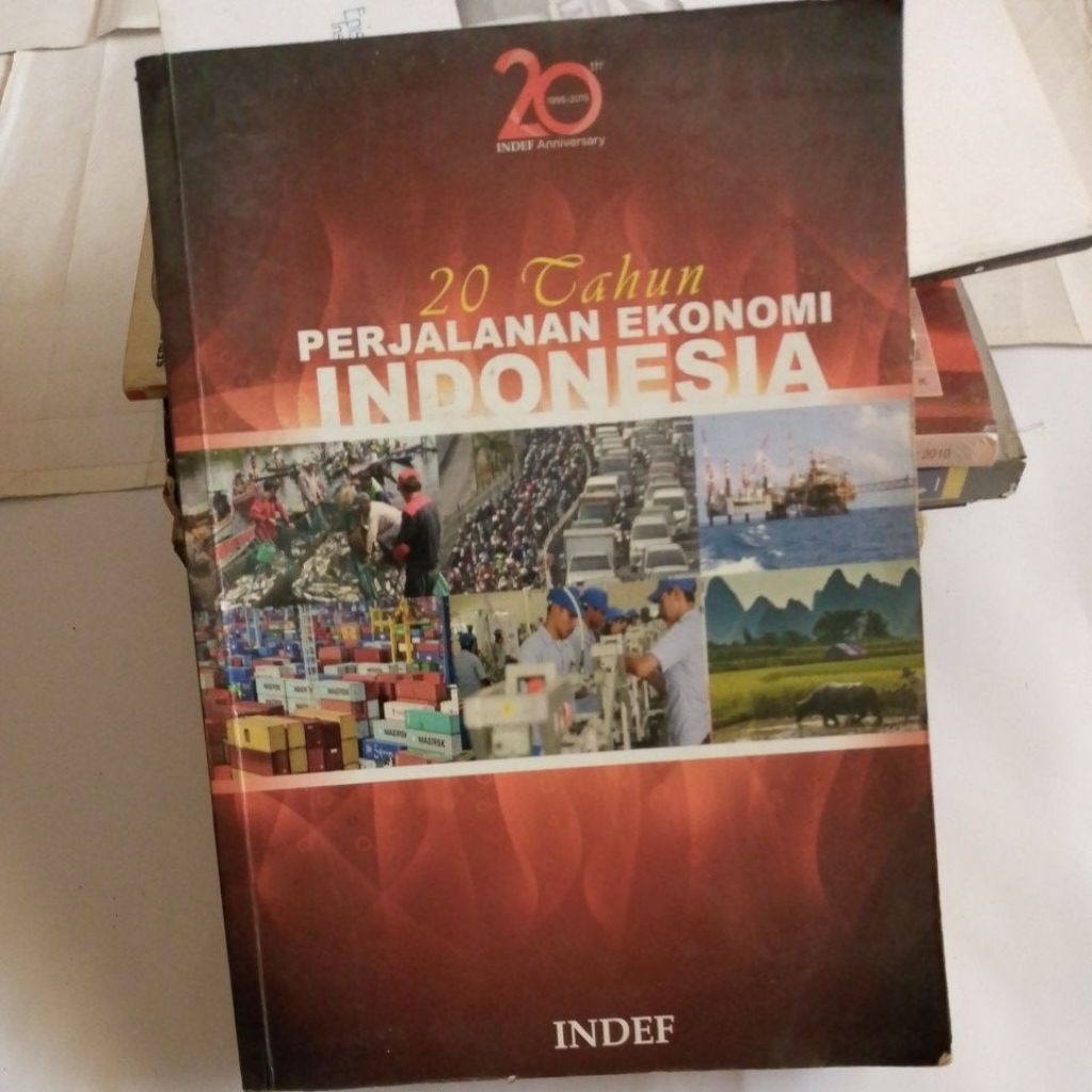 BUKU 20 TAHUN PERJALANAN EKONOMI INDONESIA