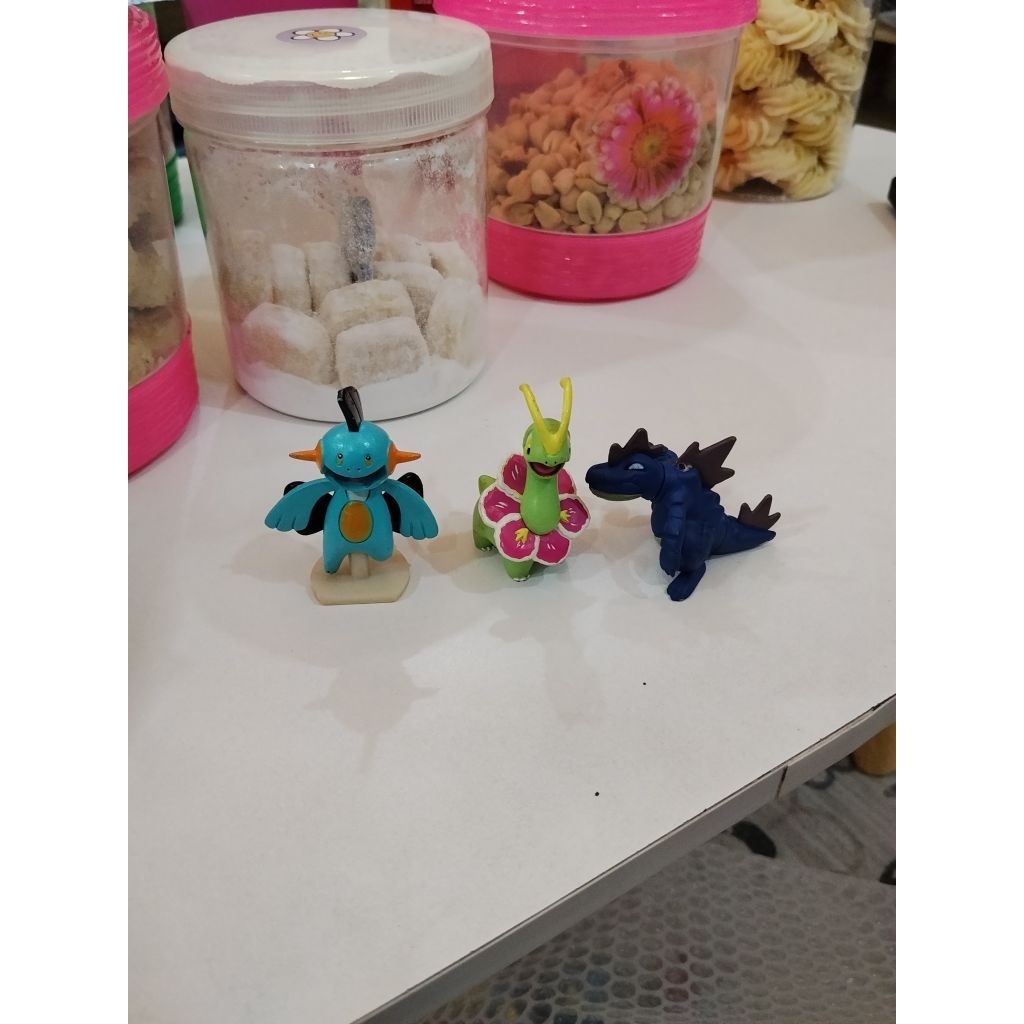 pokemon Marshtomp Meganium Feraligatr ori