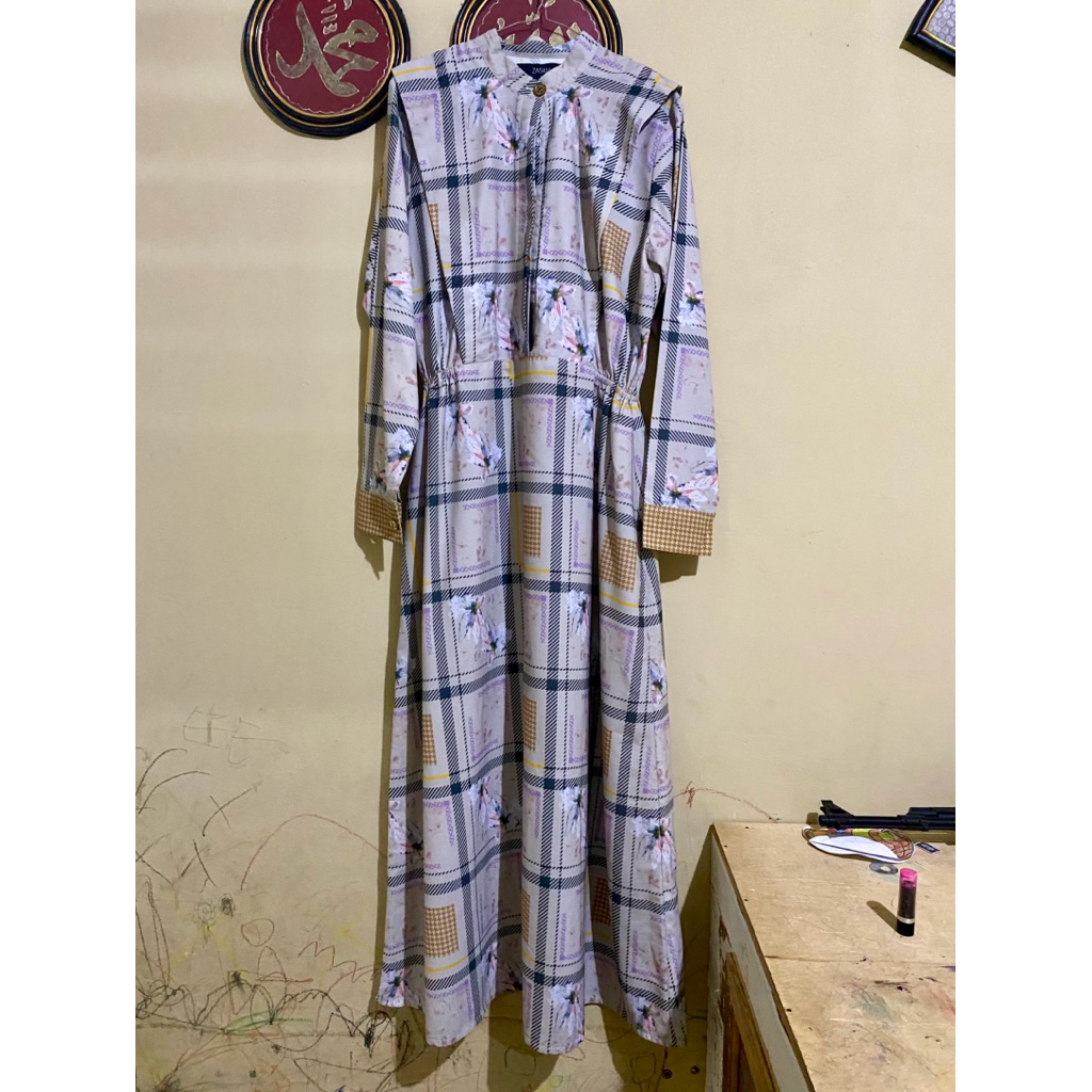 Preloved Ishana Dress Zaskia Sungkar
