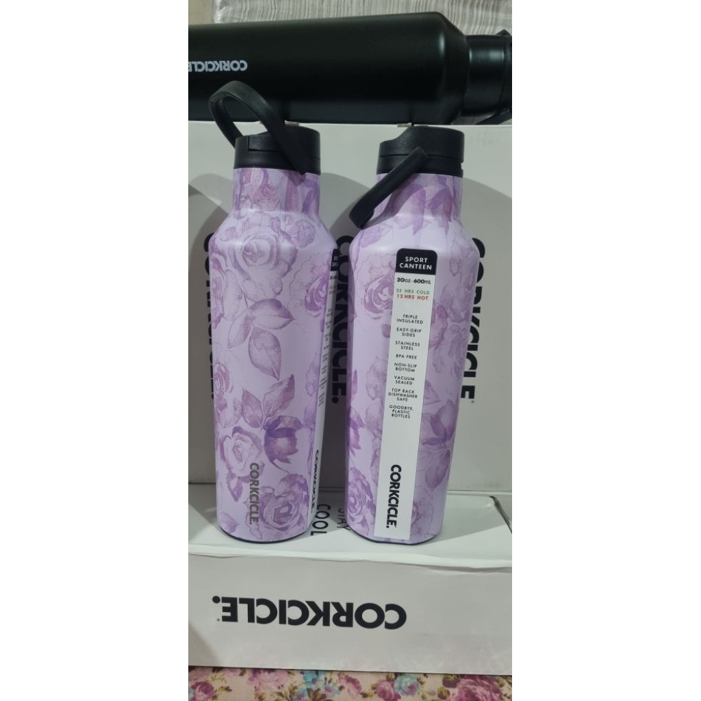 Tumbler Corkcicle 20 Oz - Tahan Dingin 25 Jam, Desain Ergonomis, Warna Menarik