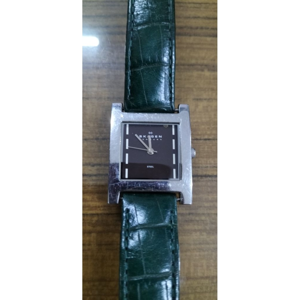 BACA DESKRIPSI.jam tangan wanita brand SKAGEN.ada minus.bekas