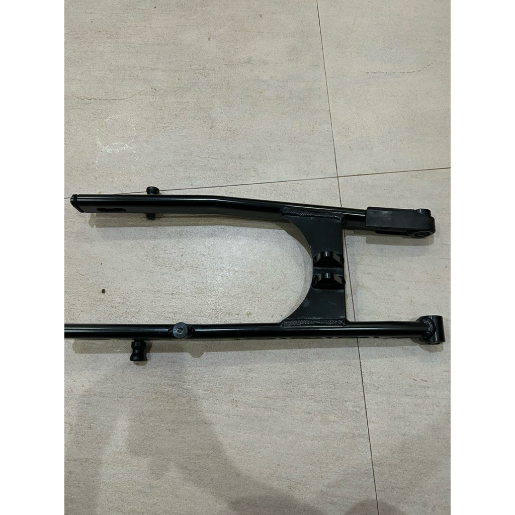 Arm k2R MX KING bekas pemakaian motor pajangan