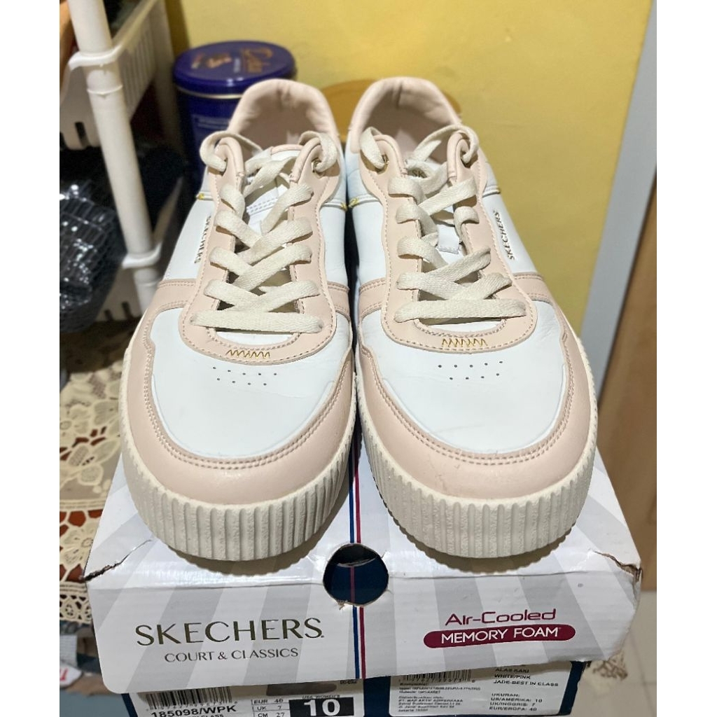 Sepatu skechers air cooled memory foam woman