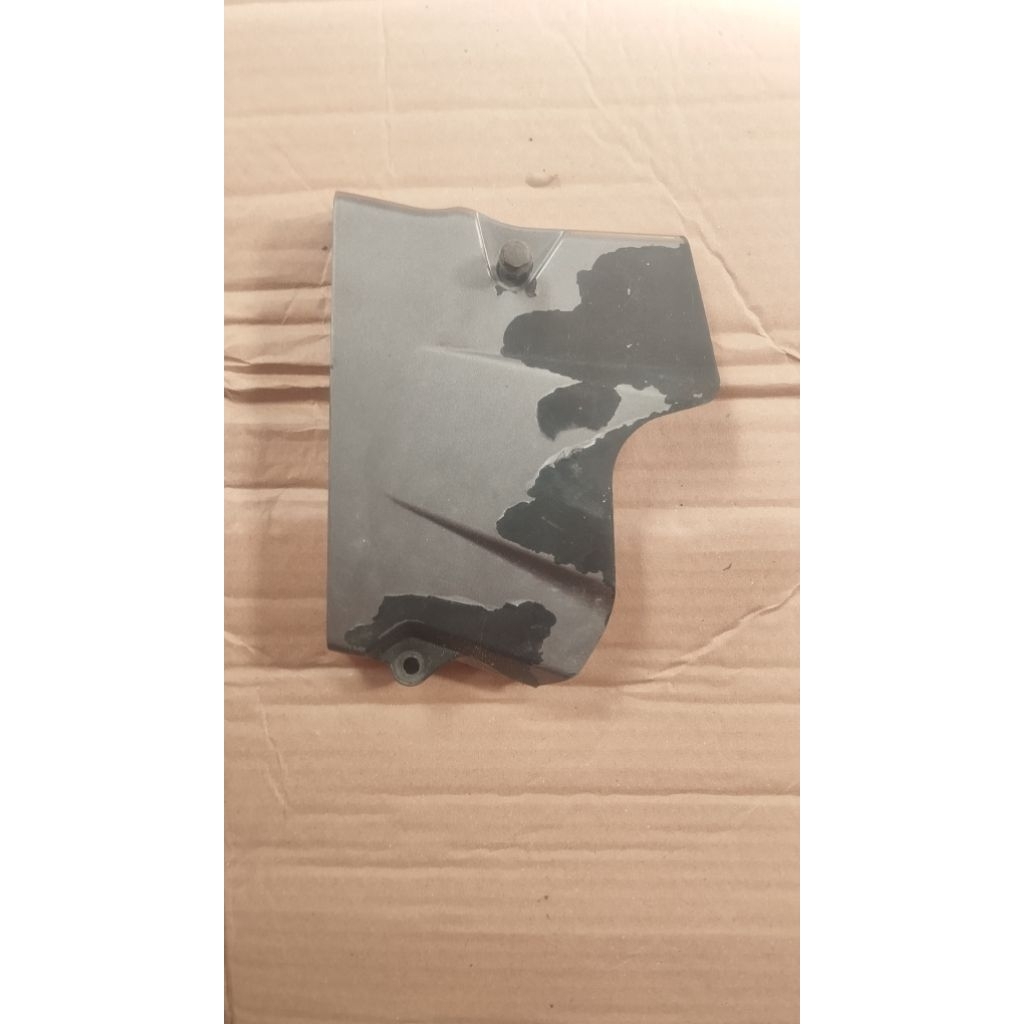 Tutup gear depan suzuki smash titan original copotan