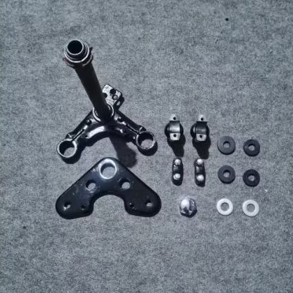 Segitiga kones sok as depan kemudi honda win ori original