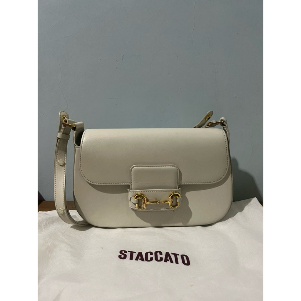 Preloved Staccato Bag Broken White