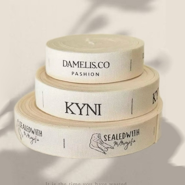 label katun 1 roll 100 pcs / label hijab / label gamis / label kerudung / Label Baju Katun 100 pcs /