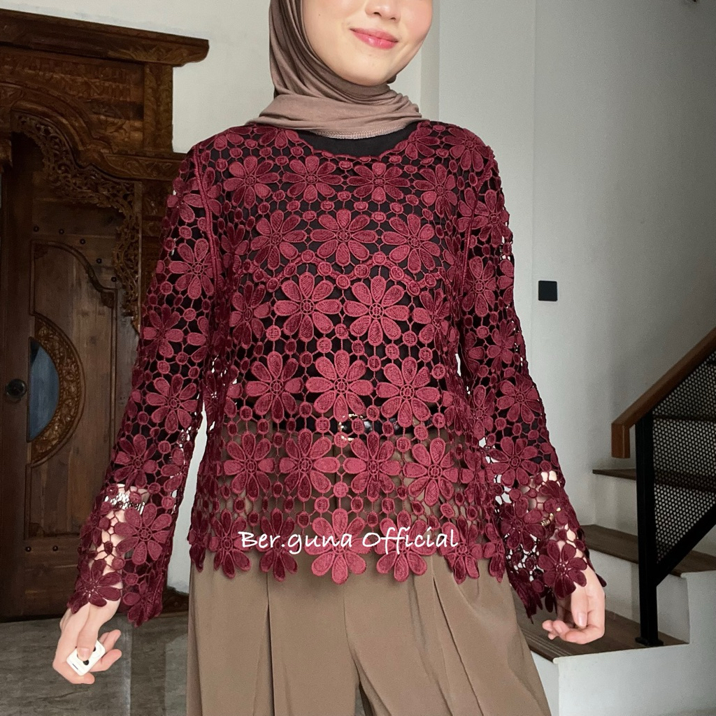 Ber.guna Yora Outer Brukat Long Sleeve Rompi Tangan Panjang Wanita