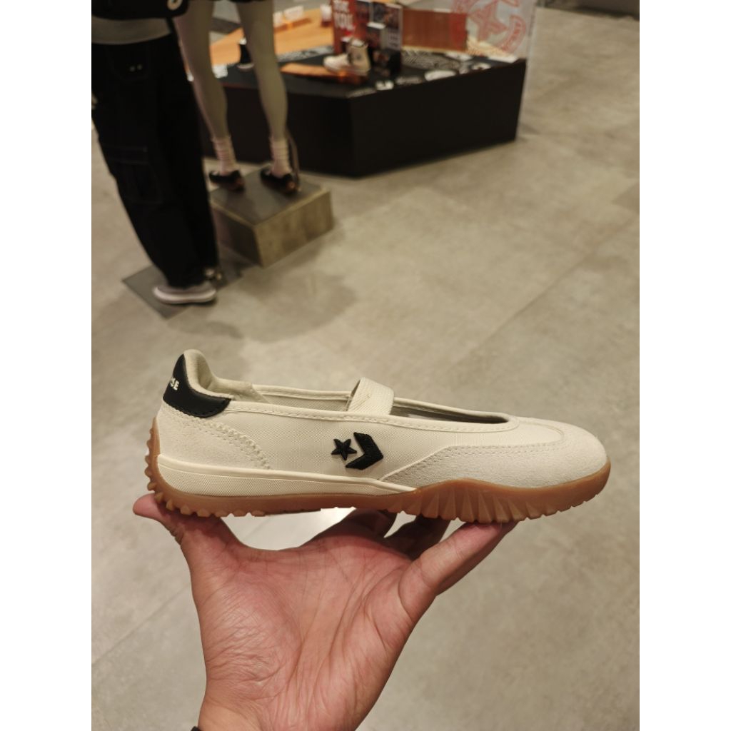 Converse Run Star Trainer Ballet Flat