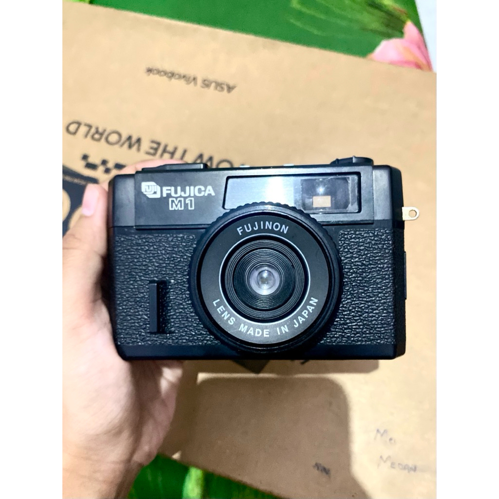 Camera Film Analog Fujica M1