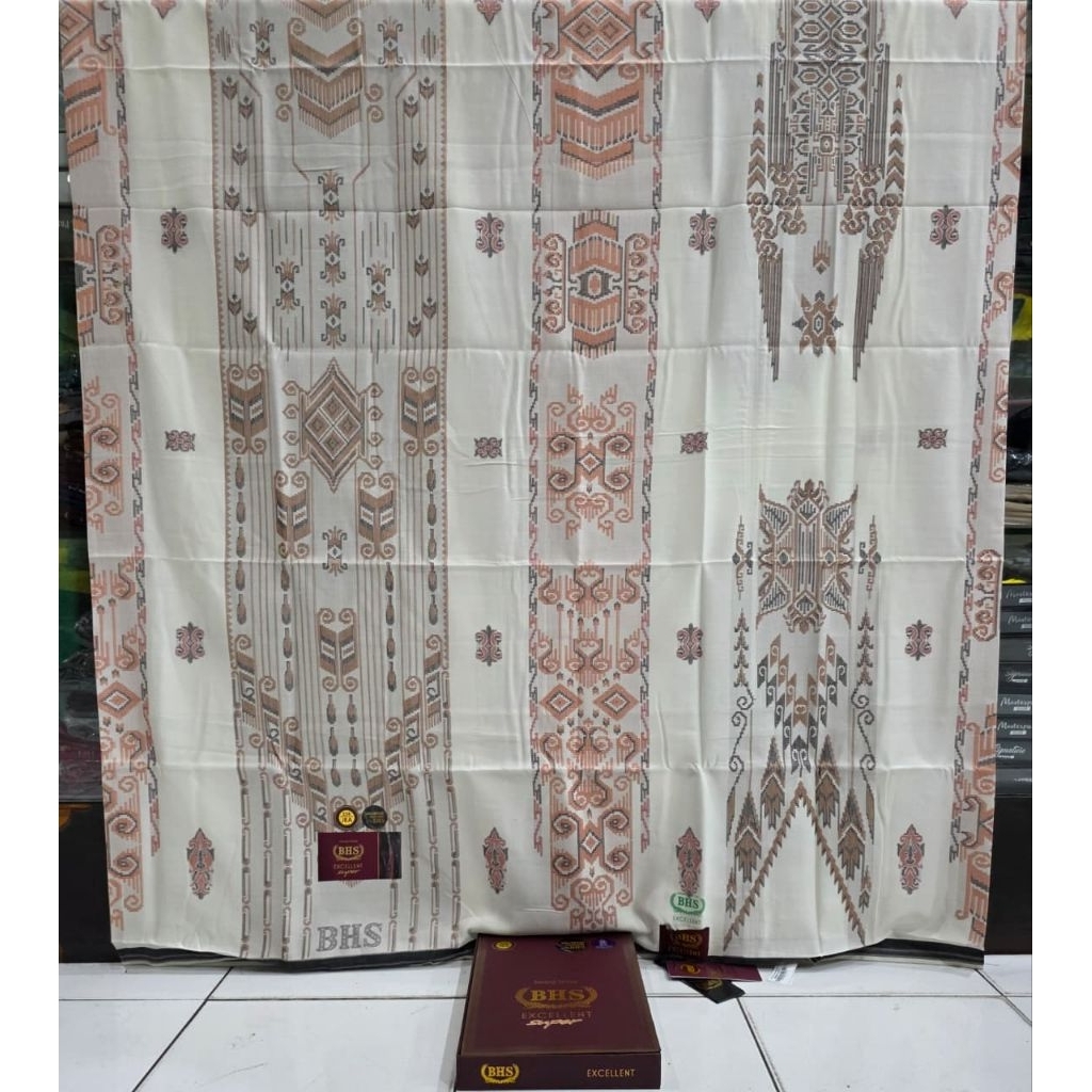 Sarung BHS Excellent JACQUARD Motif JGQ JEA JGP JGO JGD JGF JGH JTB JGK JSK Mix GOLD