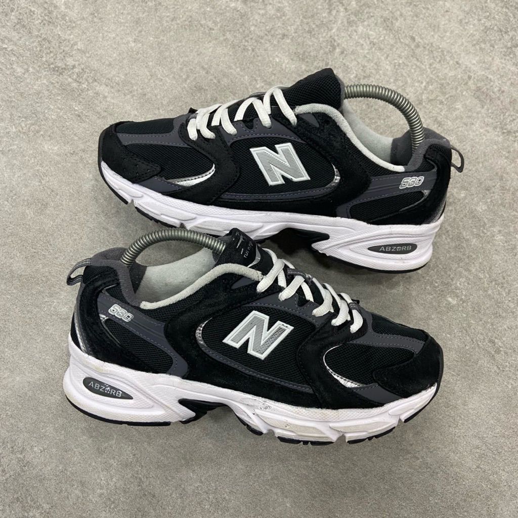 [Size 40] Rare New Balance 530 ‘Black White’ (MR530CC) Second Kondisi Mulus Nominus. Harga Barunya 4