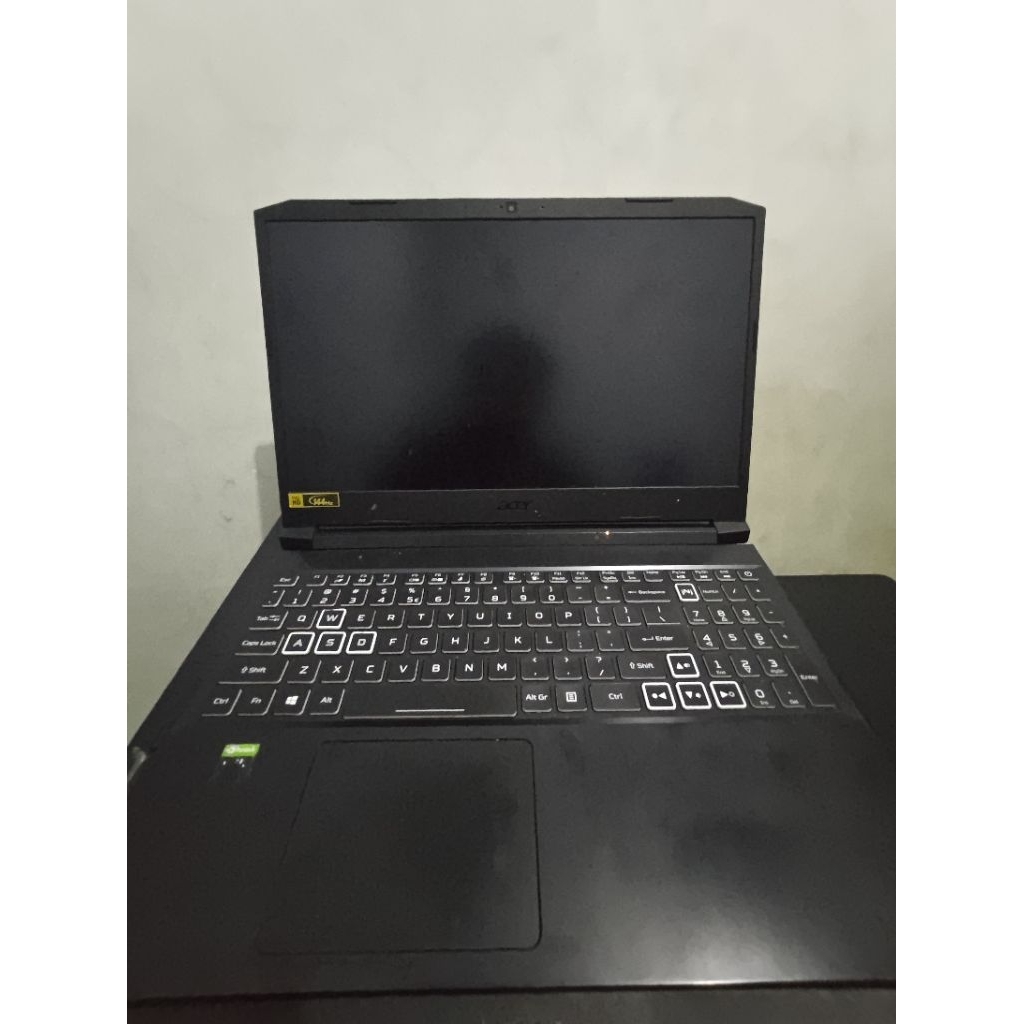 Acer Nitro 5 --- i7 gen 11 --- RTX 3050ti