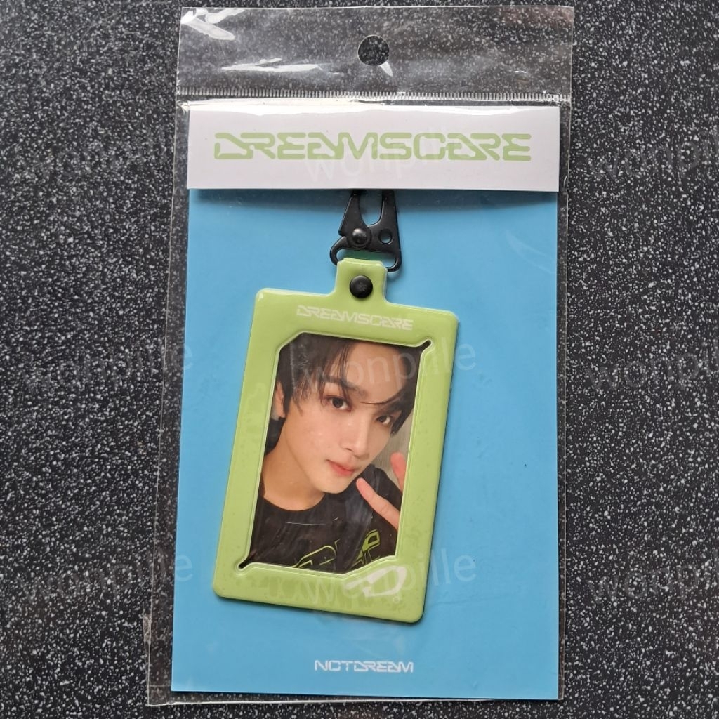 JUAL PHOTOCARD PVC HOLDER KEYRING HAECHAN NCT DREAM DREAMSCAPE POP UP WITH LINE FRIENDS SEALED SMTOW