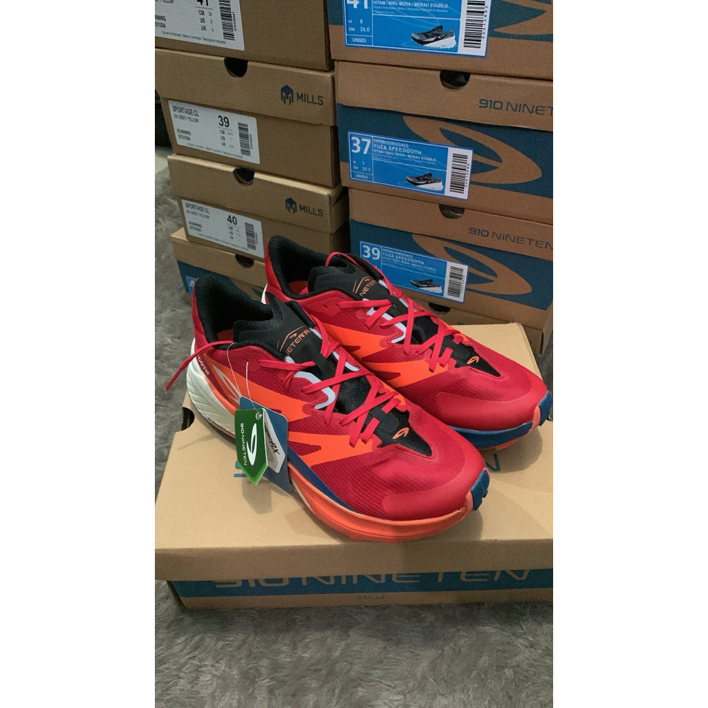 910 Nineten_Yuza Speedgoth Red