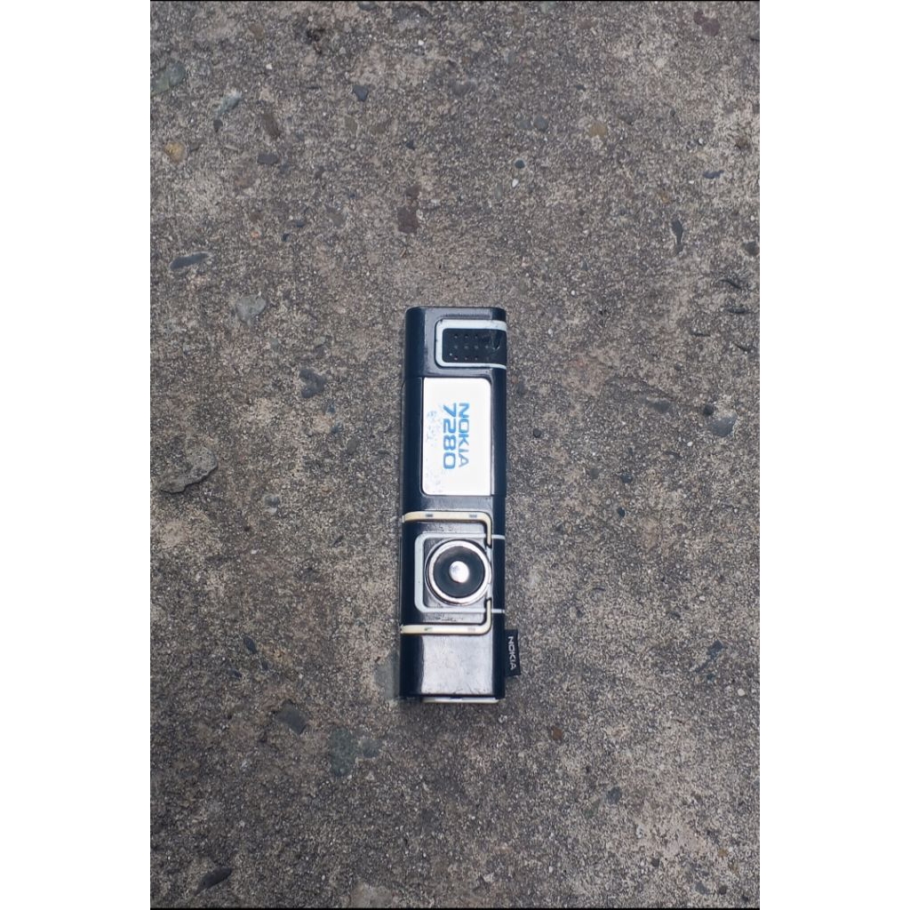 Nokia 7280 Lipstick (DUMMY/REPLIKA)
