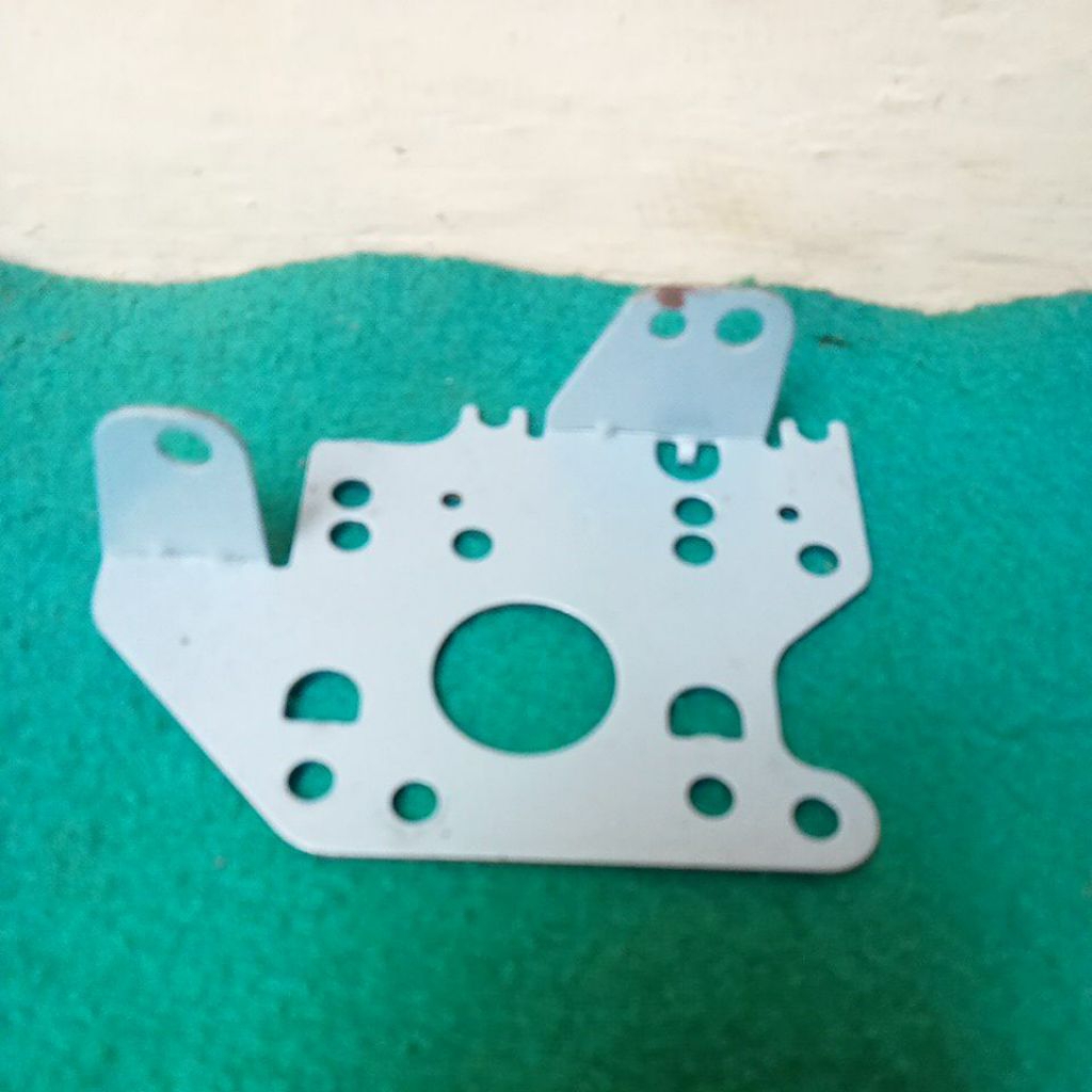 bracket tape Toyota Avanza Xenia 2005/2011 original