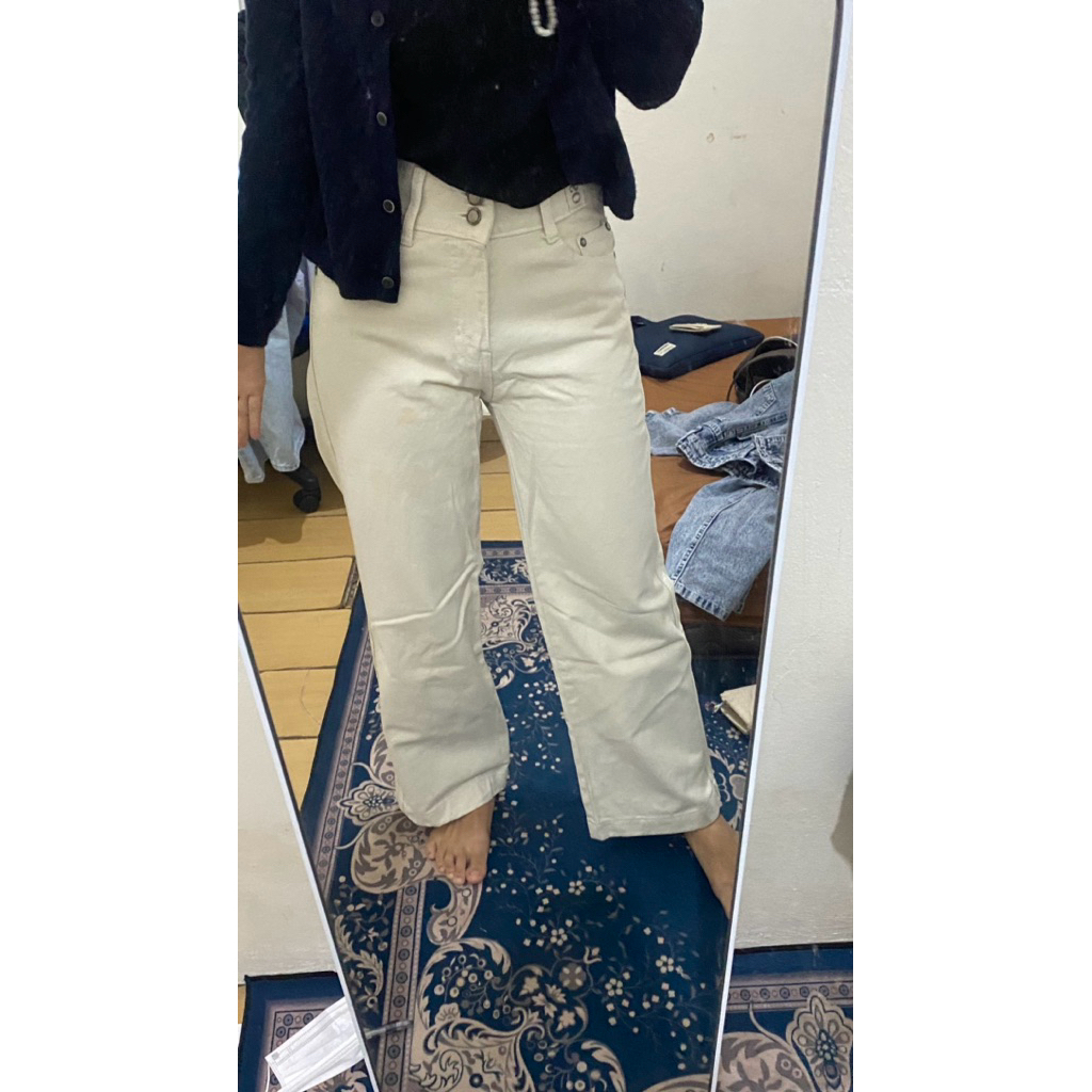 jeans jiniso / preloved jiniso / celana jiniso / denim jiniso