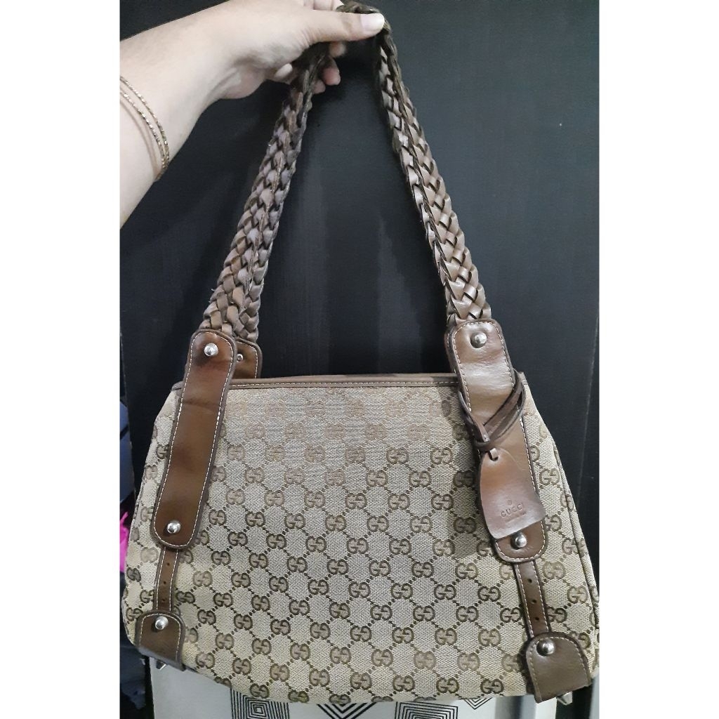 Preloved - Tas wanita merk Gucci