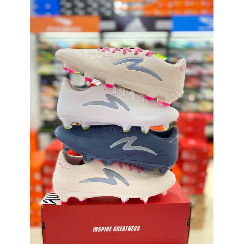 specs accelerator Illuzion 4 pro fg sepatu bola original specs