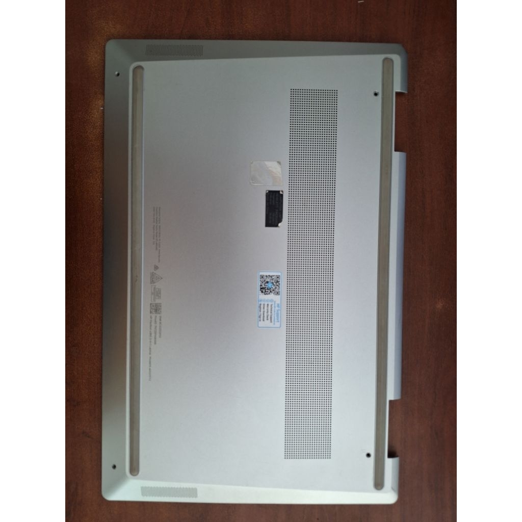 Bottom case laptop Hp pavilion X360 2-in-1 Model 14-ek1005TU copotan