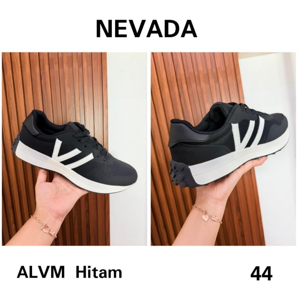 Sepatu pria ALVM Hitam size 44