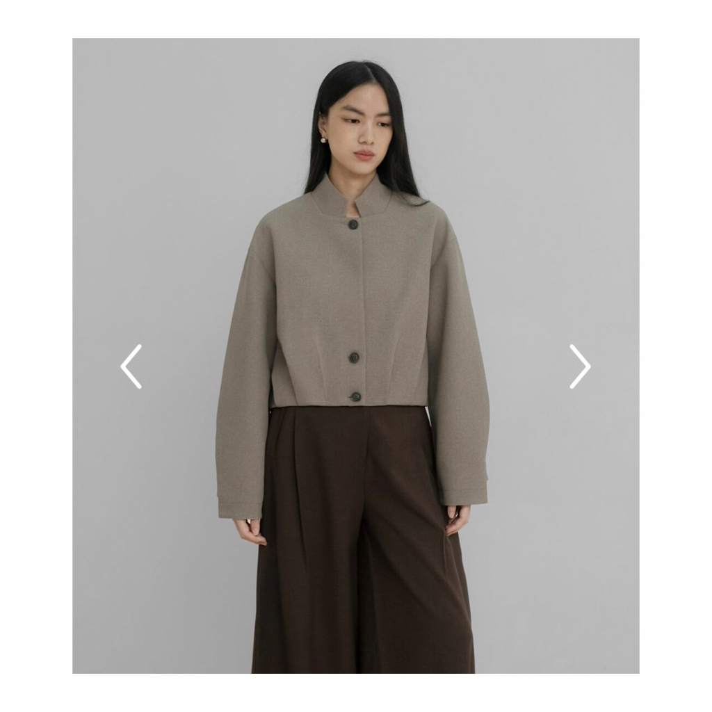 Jedda Semi Cropped Blazer in Grain