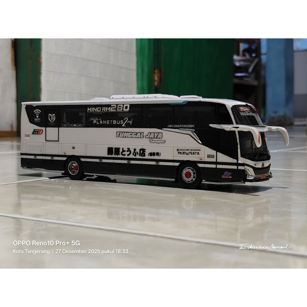 miniatur bus tunggal jaya
