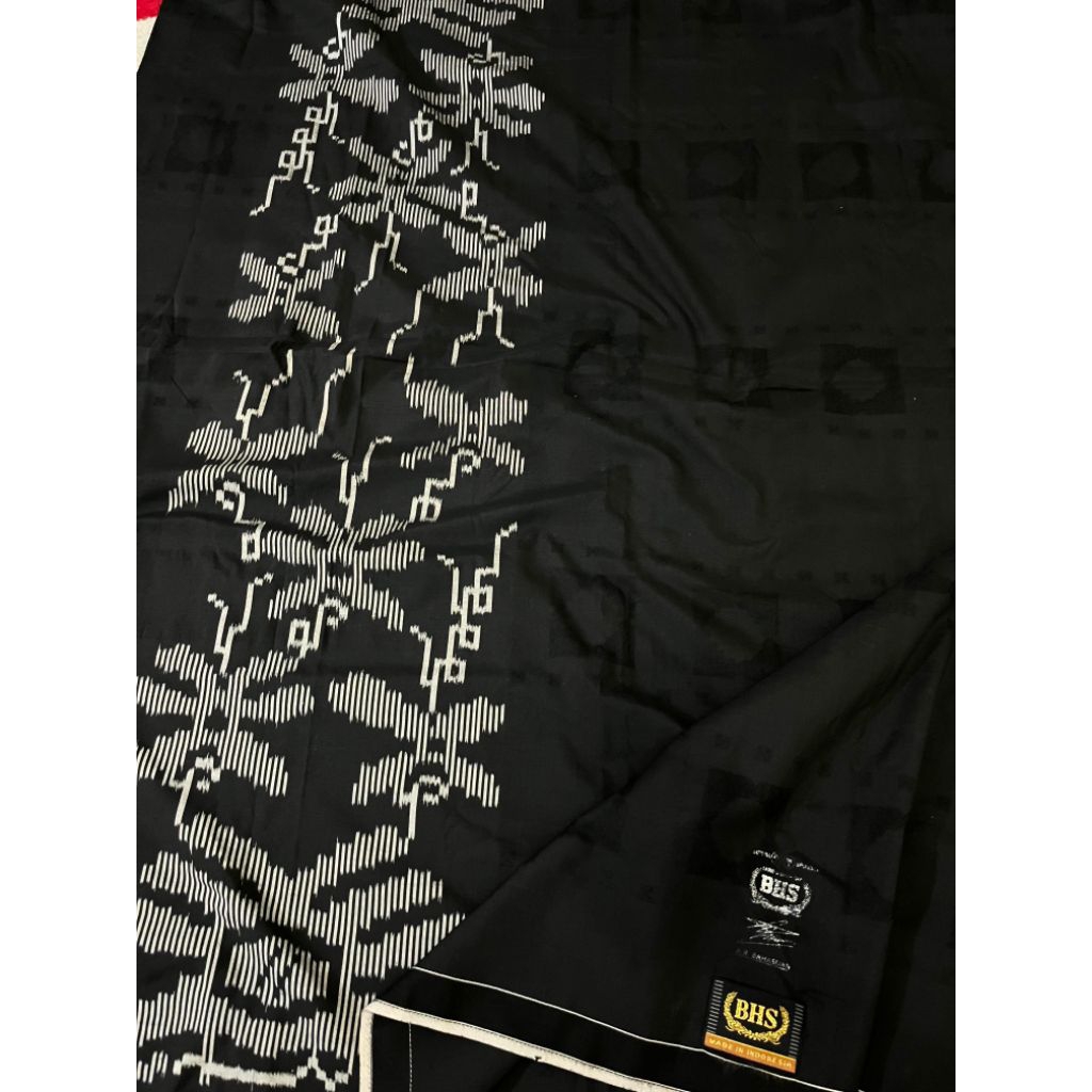 BHS JTB FULL SUTRA HITAM PEKAT MOTIF LANGKA ANTIK