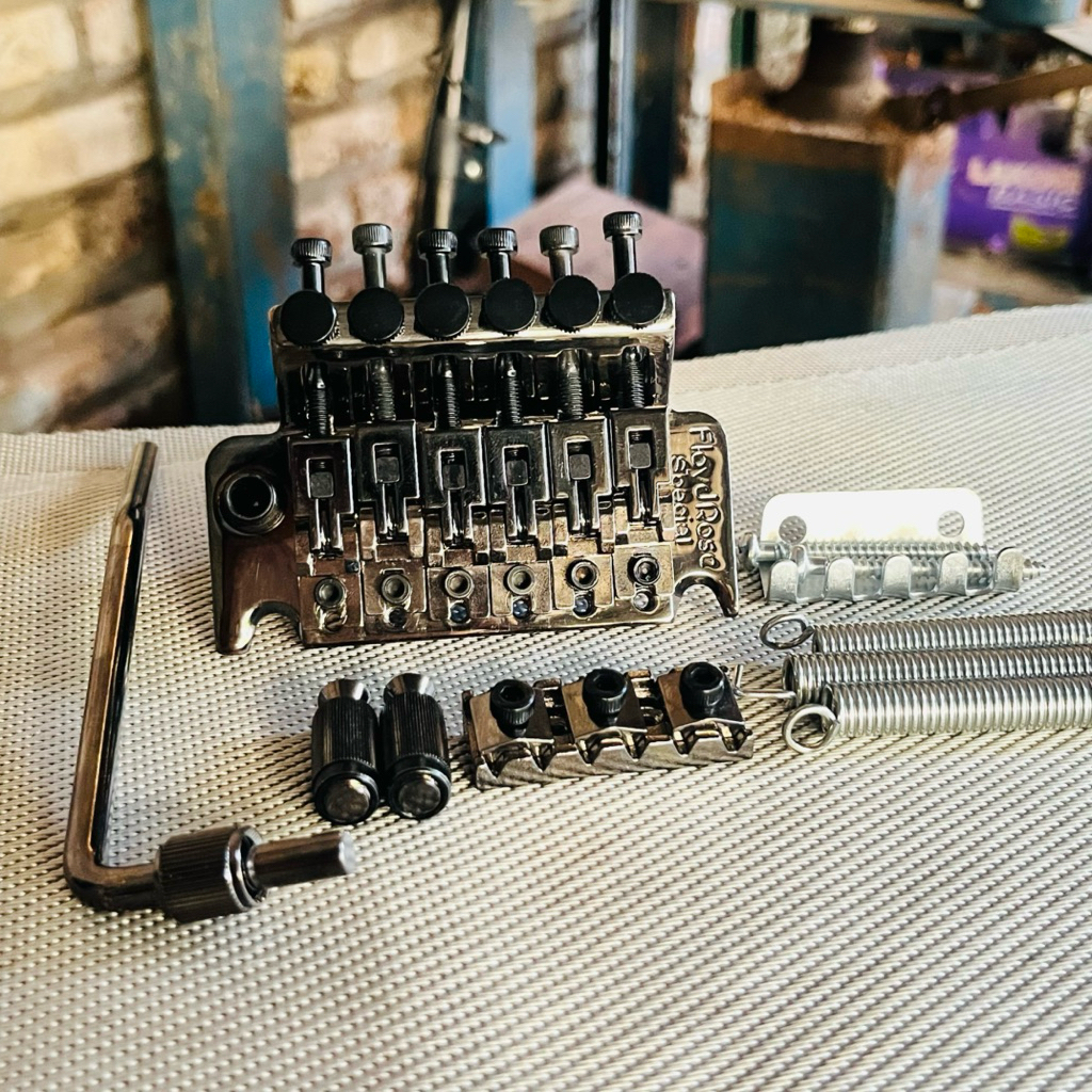 tremolo floyd rose special 6string original warna cosmo  - tremolo up down gitar elektrik
