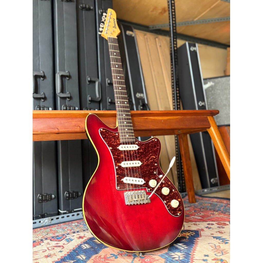 Gitar Listrik Ibanez RC330T Blackberry Sunburst Second Mulus SSS Pickup