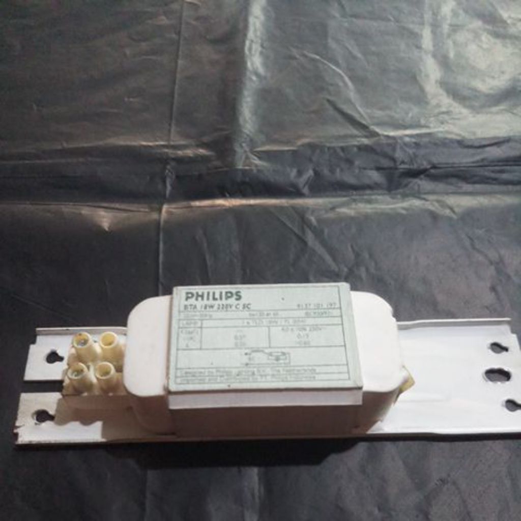 trafo neon philips 18 watt.