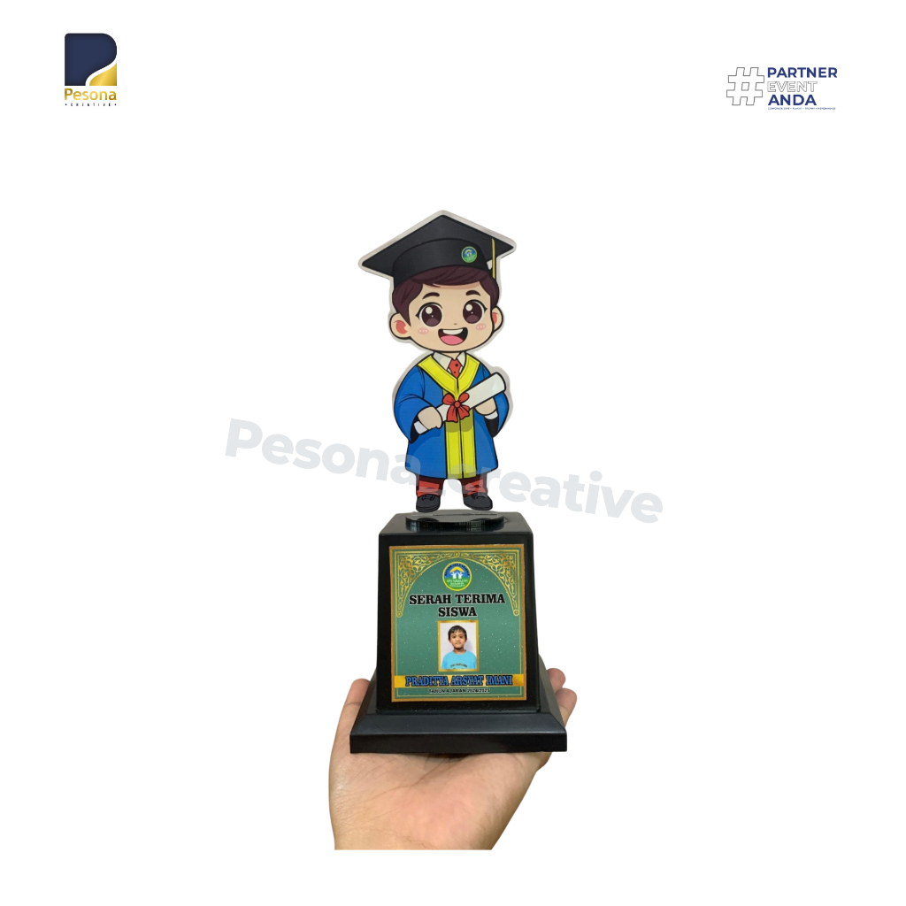 TROPHY WISUDA AKRILIK CUSTOM