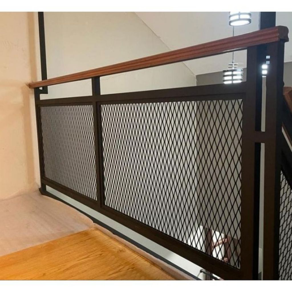 railing tangga minimalis besi holo mix jaring expanda