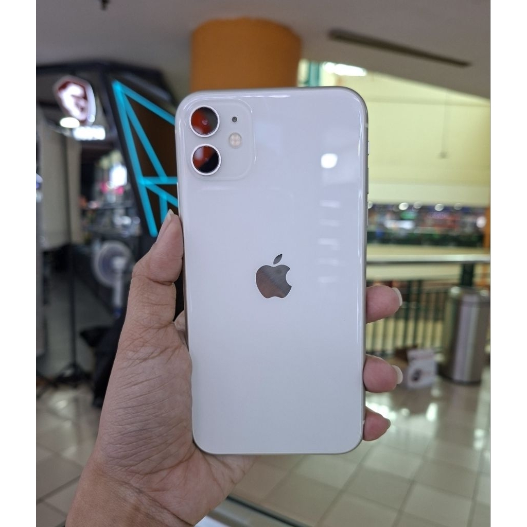 BEKAS Iphone 11 128 Garansi Resmi Indonesia