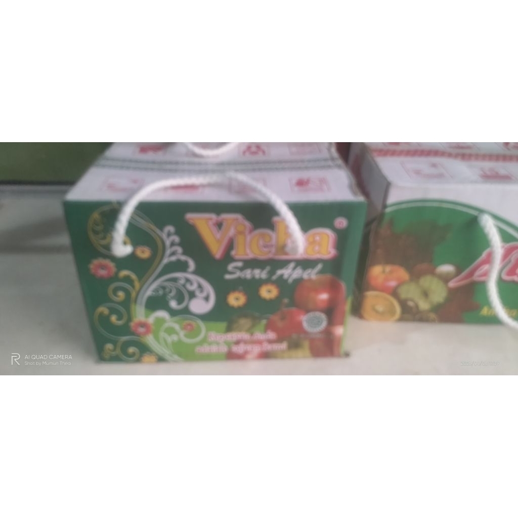 minuman vicha gelas sari apel dan jambu