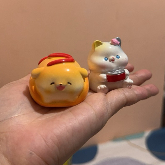 FIGURE TOY PAJANGAN TAKE ALL
