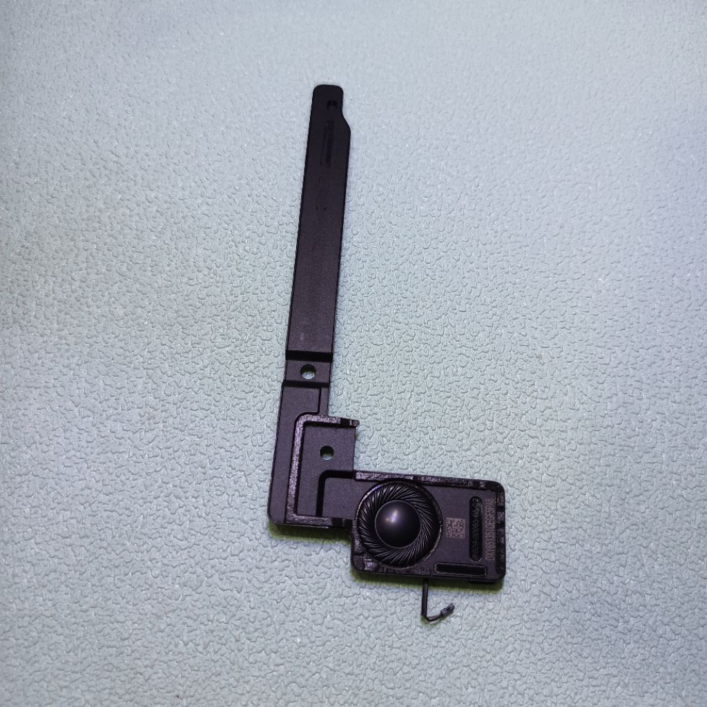 Original Speaker kanan MacBook Air 13 inch A1369 A1466 Mid 2011 to Mid 2017Second / Used, Good Condi