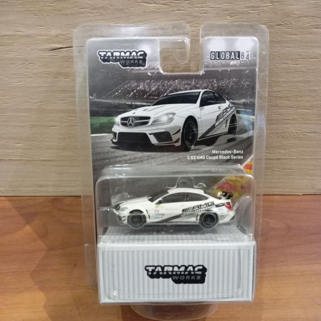 TARMAC WORKS MERCEDES-BENZ C 63 AMG COUPE BLACK SERIES BLISTER