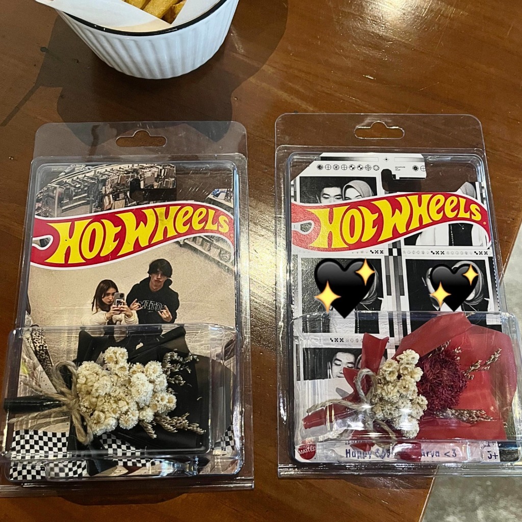 Hot Wheels Custom Card isi Mini Bunga Bucket Edeleweis Desain HD Gratis Paper Bag