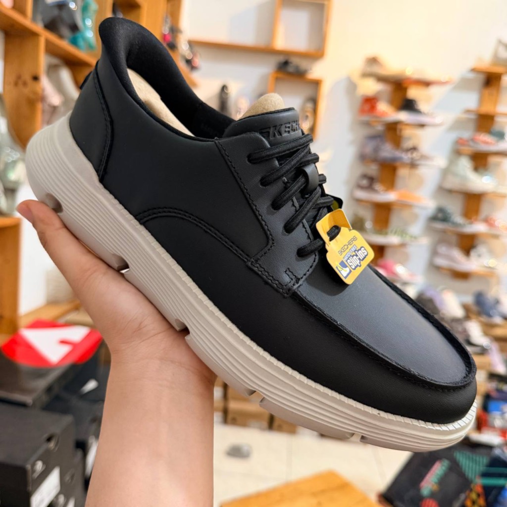 ONLY SIZE 41 SEPATU SKECHERS PRIA SKECHERS GARZA BROCK 205479 BLACK GREY LEATHER KULIT TALI KARET SL